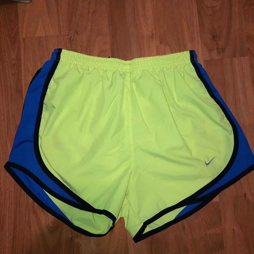 EUC Nike running shorts